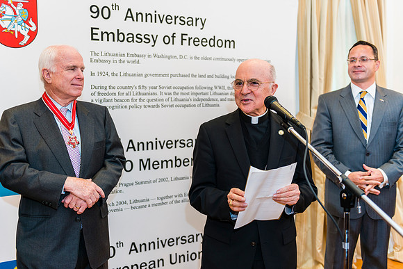 20140429_LT_Embassy_90_0052