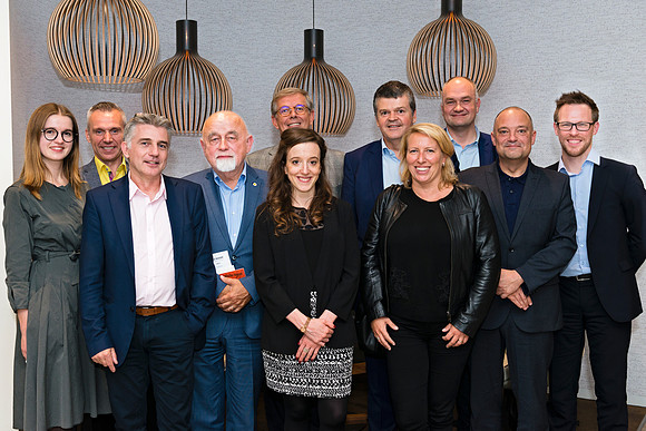 Flemish Parliament Speaker Peumans and delegation meeting with Flemish citizens in  Vilnius