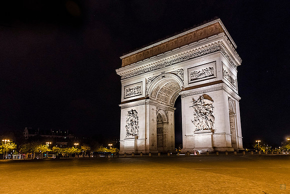 20200502 Acr de Triomphe at night in Paris 3980 Photo © Ludo Segers