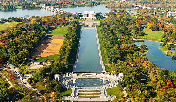 Lincoln Monument and Reflecting Pool