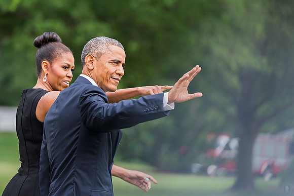 Pres + Michele Obama WH  30 x 45 cm